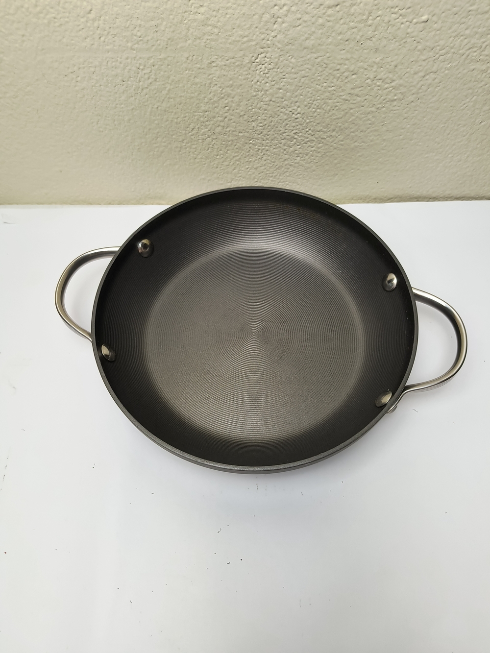 Circulon 10"In  25cm Gray Nonstick Dual-Handle Sauté Pan with Stainless Handles